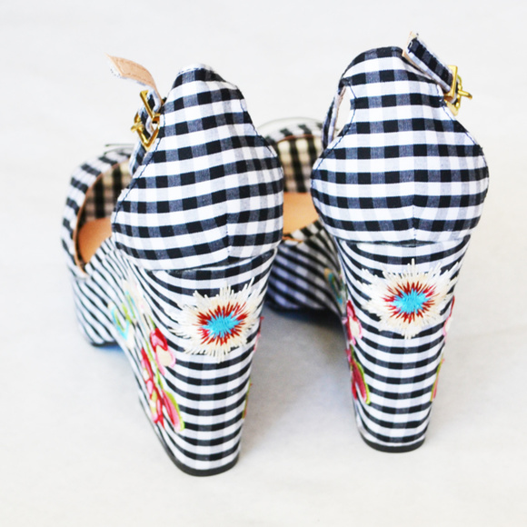 Madden Girl Cheri Gris Platform Wedges Gingham - Picture 3 of 7